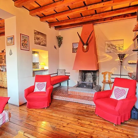 Chalet For Ski Lovers 别墅